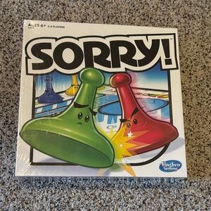 Hasbro Sorry! Game with Green and Red Pieces
